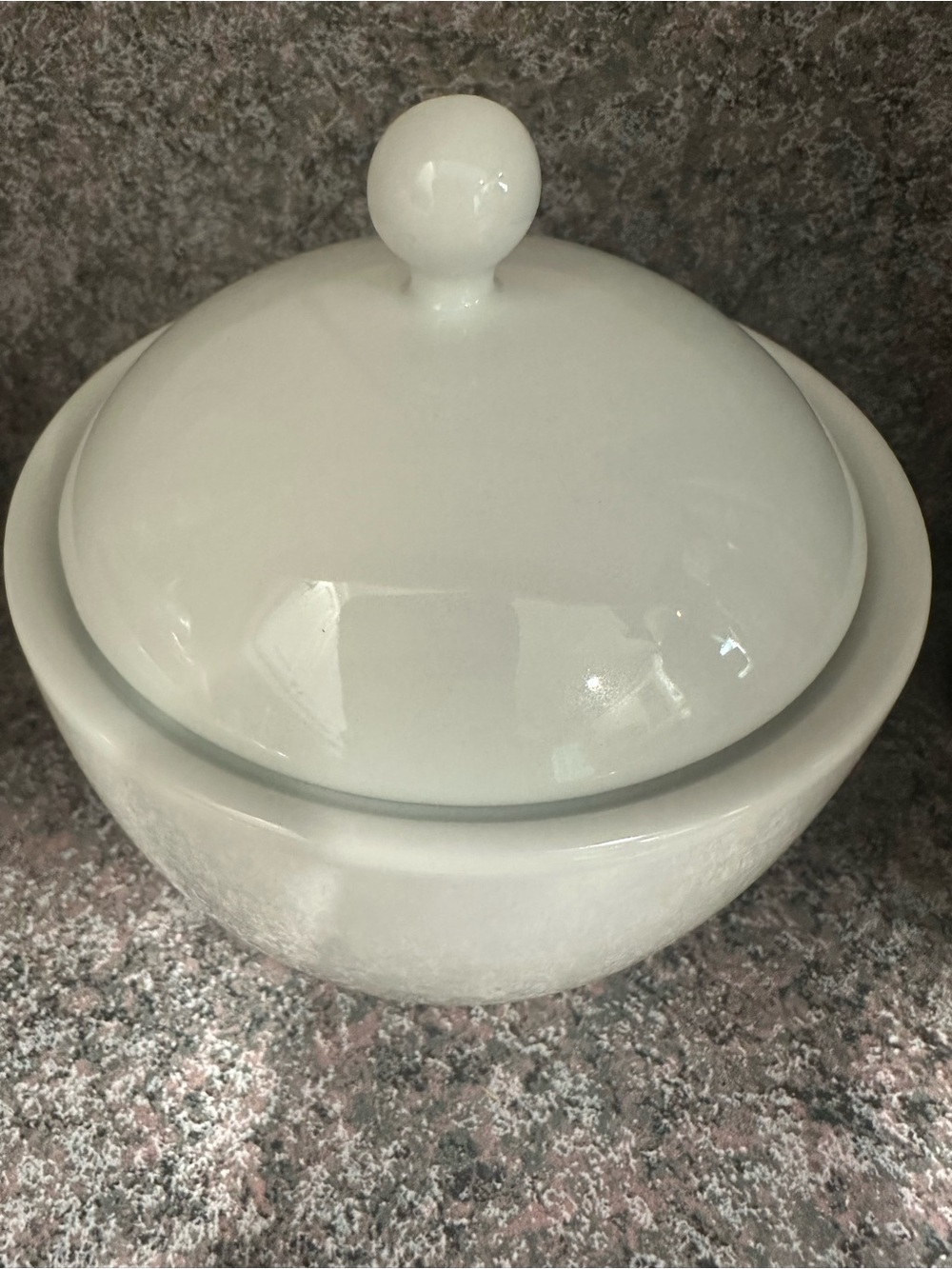 Fitz and Floyd Everyday White Porcelain Sugar Bowl